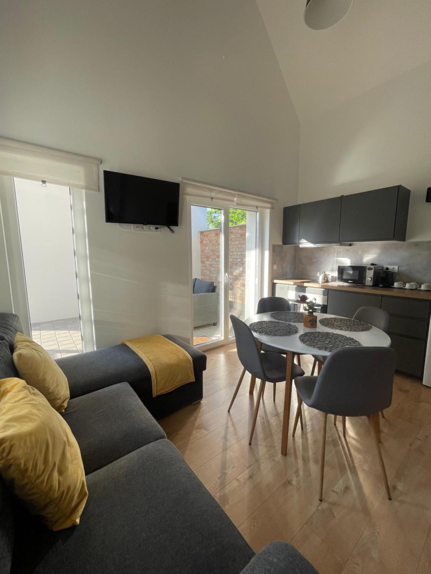 Dream Apartman Levél Exterior foto
